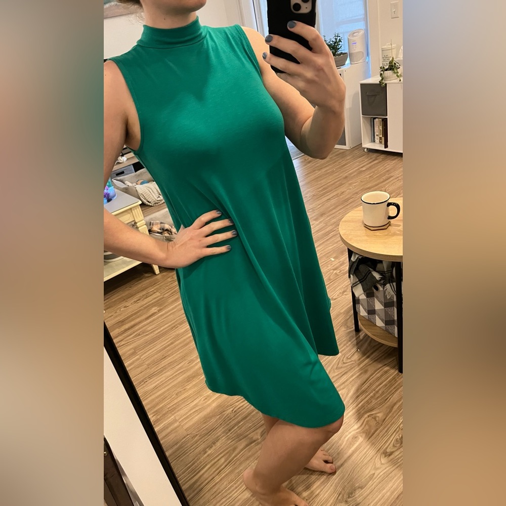 Mock Neck Dress 👗